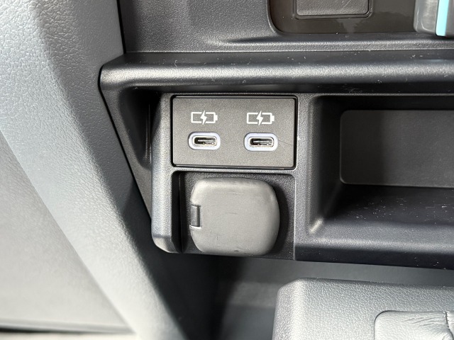 トヨタ:ランドクルーザー70