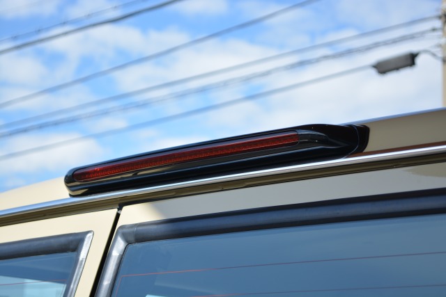 トヨタ:ランドクルーザー70