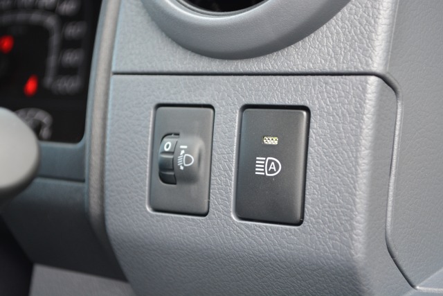 トヨタ:ランドクルーザー70