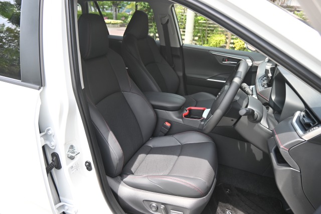 トヨタ:RAV4