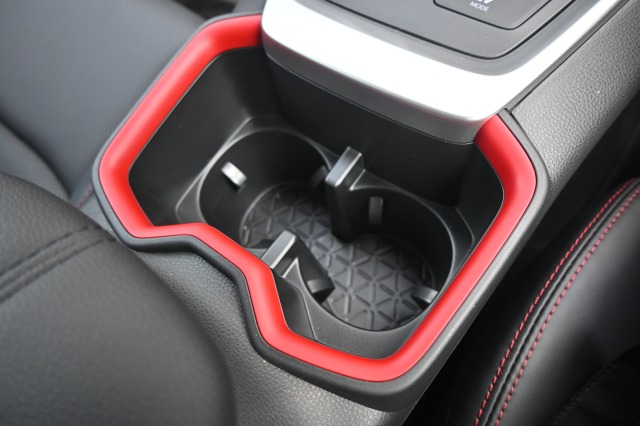トヨタ:RAV4