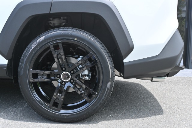 トヨタ:RAV4