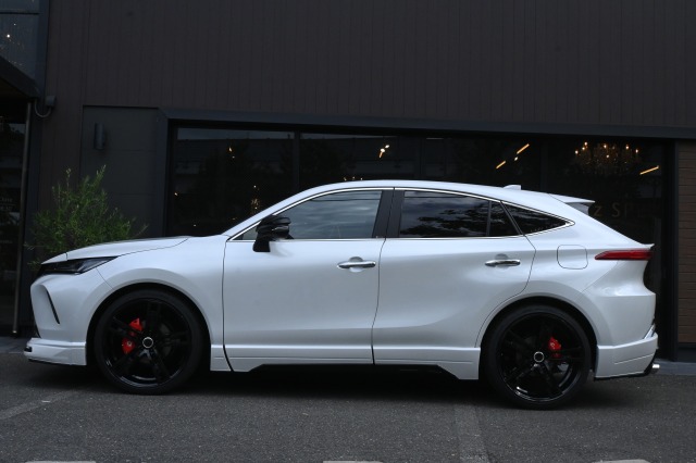 トヨタ:ハリアー