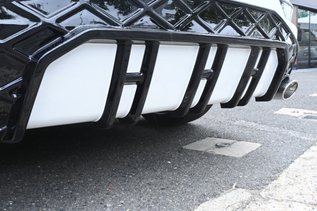 トヨタ:ハリアー