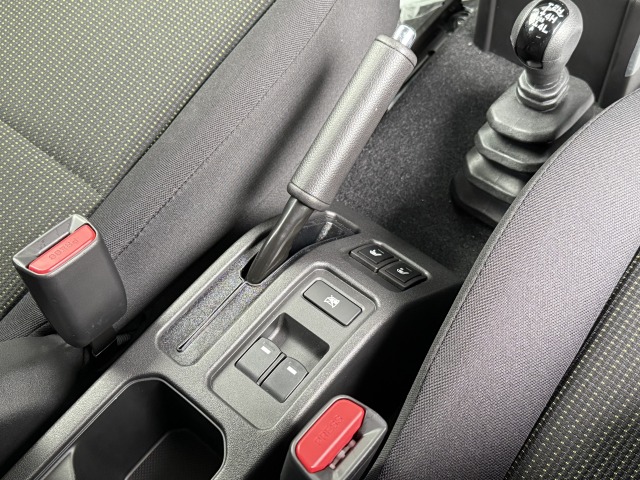 スズキ:ジムニーノマド