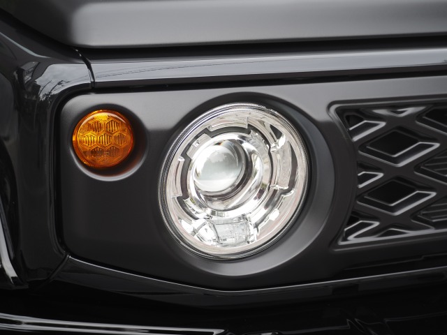 スズキ:ジムニーノマド