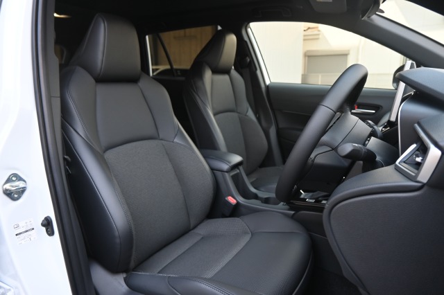 トヨタ:カローラクロス