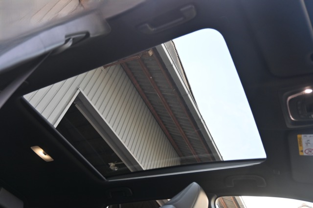 トヨタ:カローラクロス