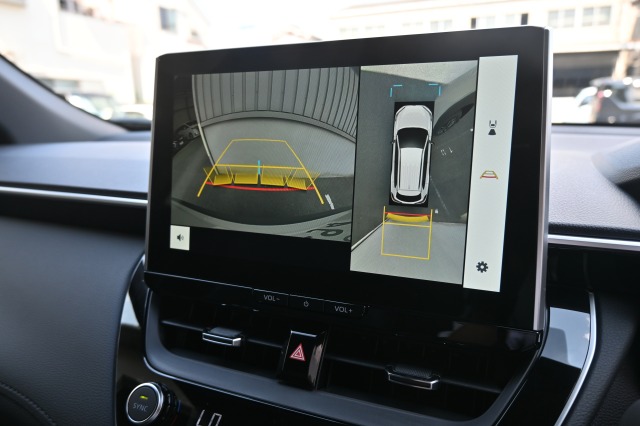 トヨタ:カローラクロス