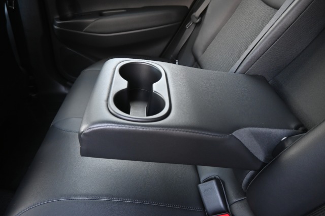 トヨタ:カローラクロス