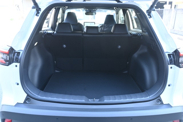 トヨタ:カローラクロス