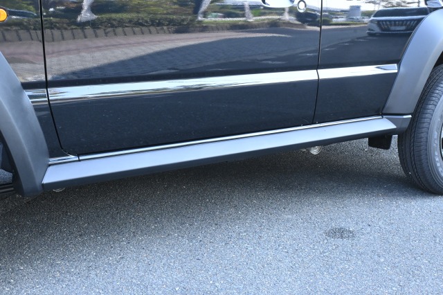 スズキ:ジムニーノマド