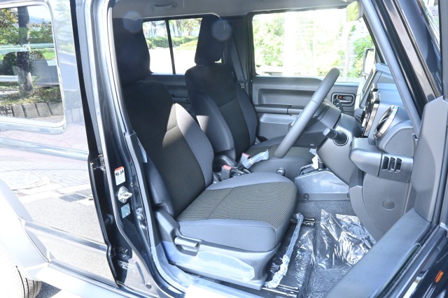 スズキ:ジムニーノマド