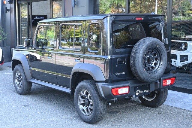 スズキ:ジムニーノマド