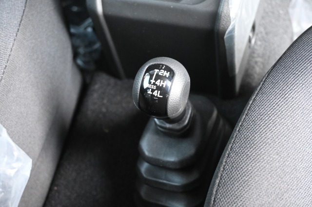 スズキ:ジムニーノマド