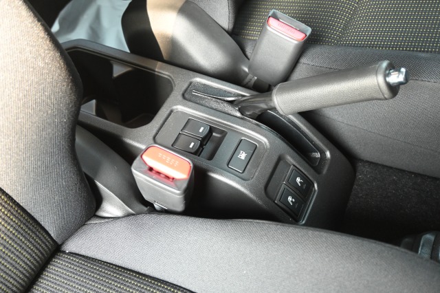 スズキ:ジムニーノマド