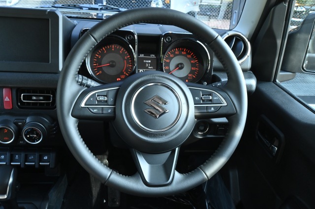 スズキ:ジムニーノマド