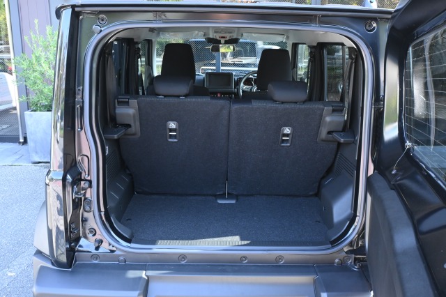 スズキ:ジムニーノマド