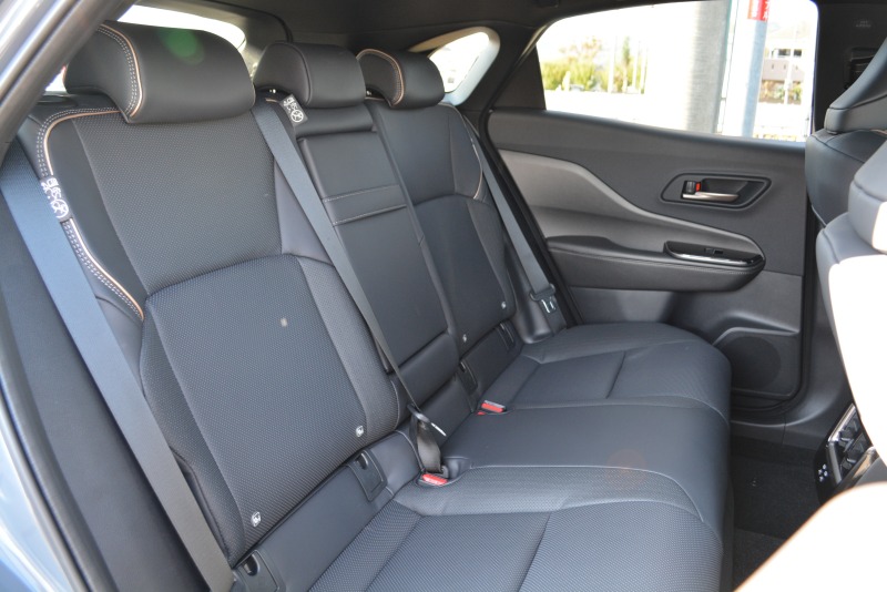 トヨタ:クラウンスポーツ