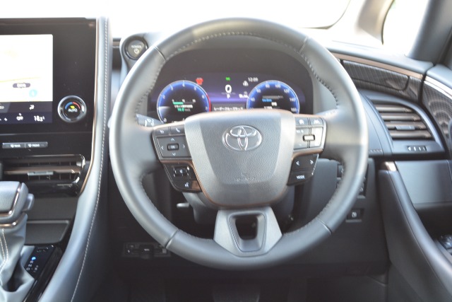 トヨタ:アルファード