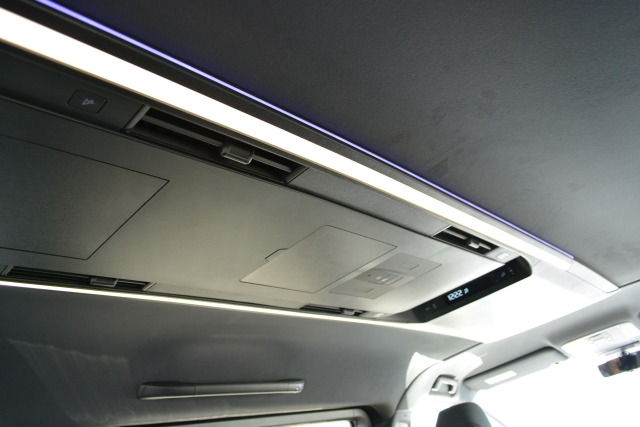 トヨタ:アルファード