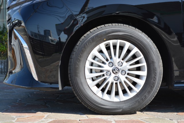 トヨタ:アルファード