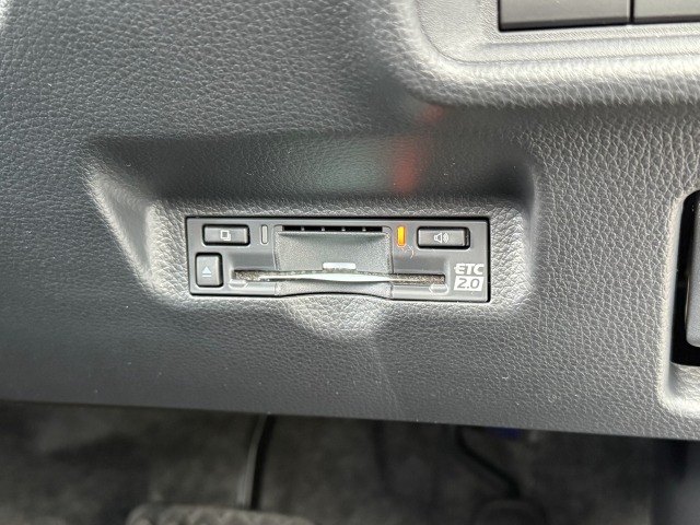 トヨタ:シエンタ