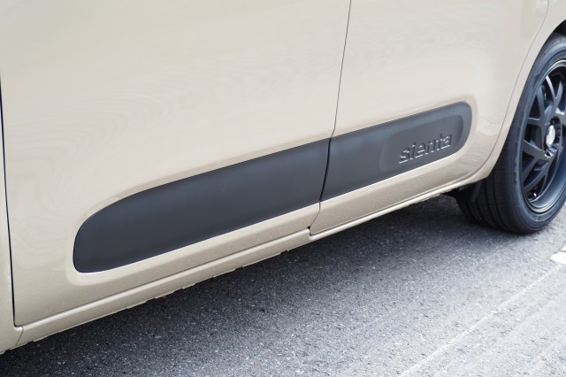 トヨタ:シエンタ