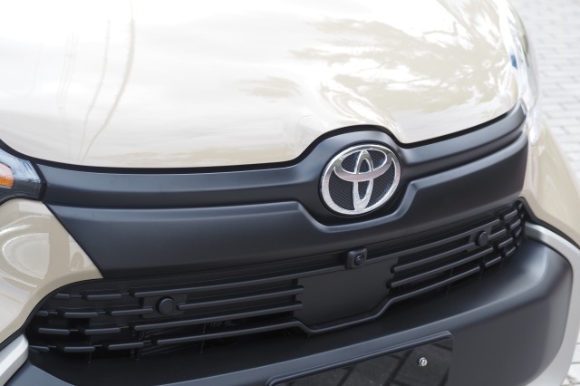 トヨタ:シエンタ