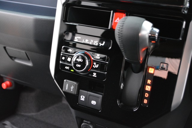 トヨタ:ルーミー※車両販売は終了致しました※