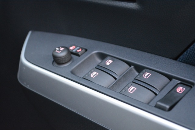 トヨタ:ルーミー※車両販売は終了致しました※