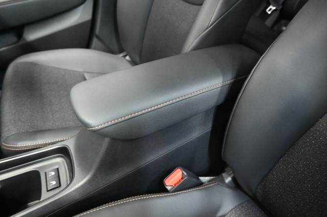 トヨタ:アクア※車両販売は終了致しました※