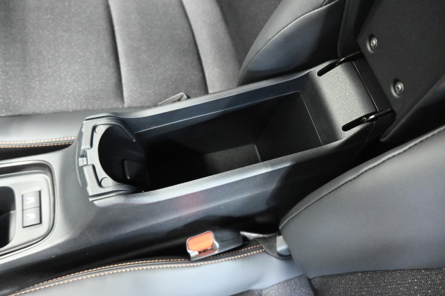 トヨタ:アクア※車両販売は終了致しました※