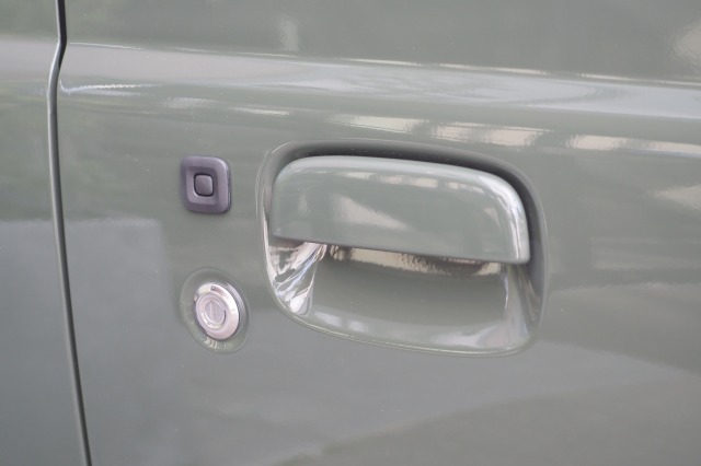 スズキ:ジムニーノマド