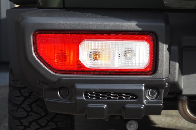 スズキ:ジムニーノマド