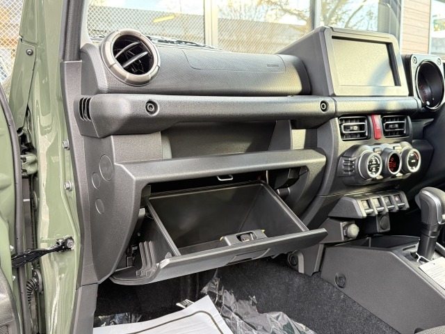 スズキ:ジムニーノマド