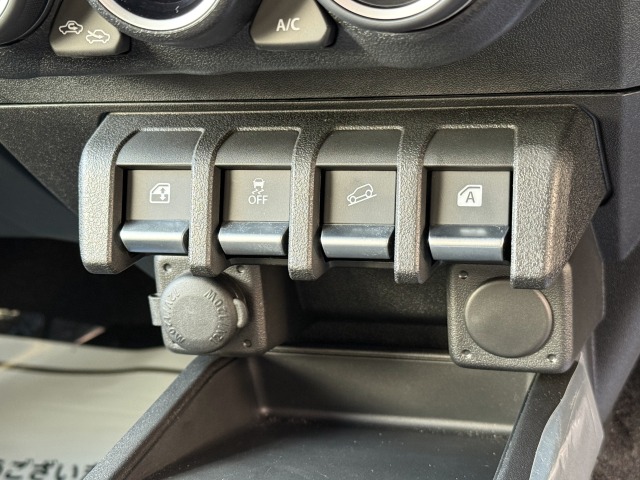 スズキ:ジムニーノマド