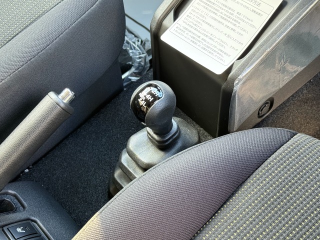 スズキ:ジムニーノマド