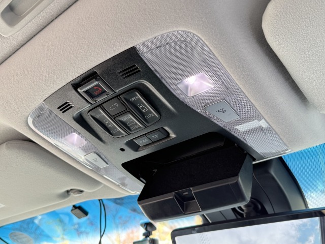 トヨタ:アルファード