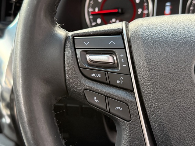 トヨタ:アルファード