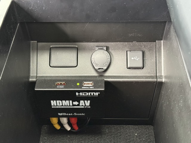 トヨタ:アルファード