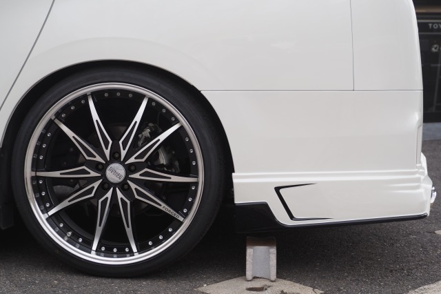 トヨタ:アルファード