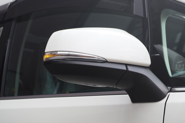 トヨタ:アルファード