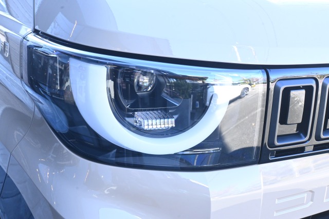 ミツビシ:デリカミニ