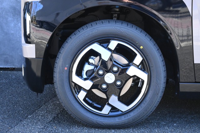 ミツビシ:デリカミニ