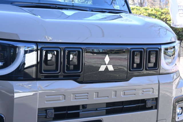 ミツビシ:デリカミニ