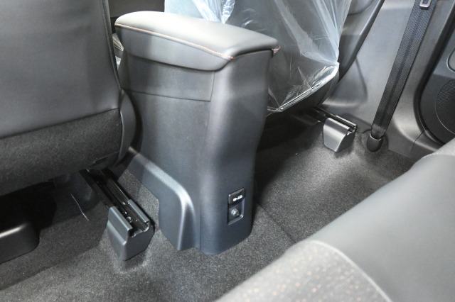 トヨタ:アクア※車両販売は終了致しました※