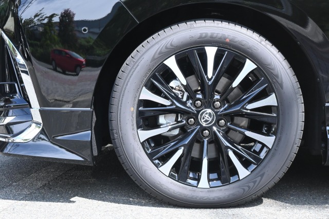 トヨタ:アルファード