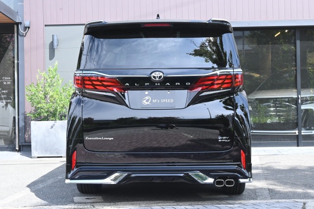 トヨタ:アルファード