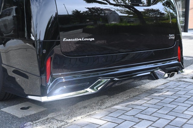 トヨタ:アルファード